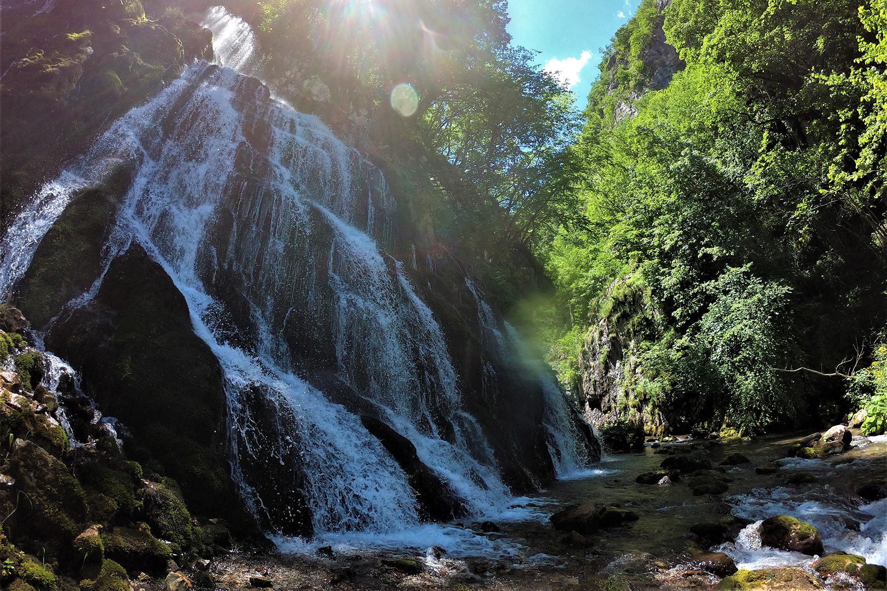 vodopad hrcavka sutjeska nacionalni park